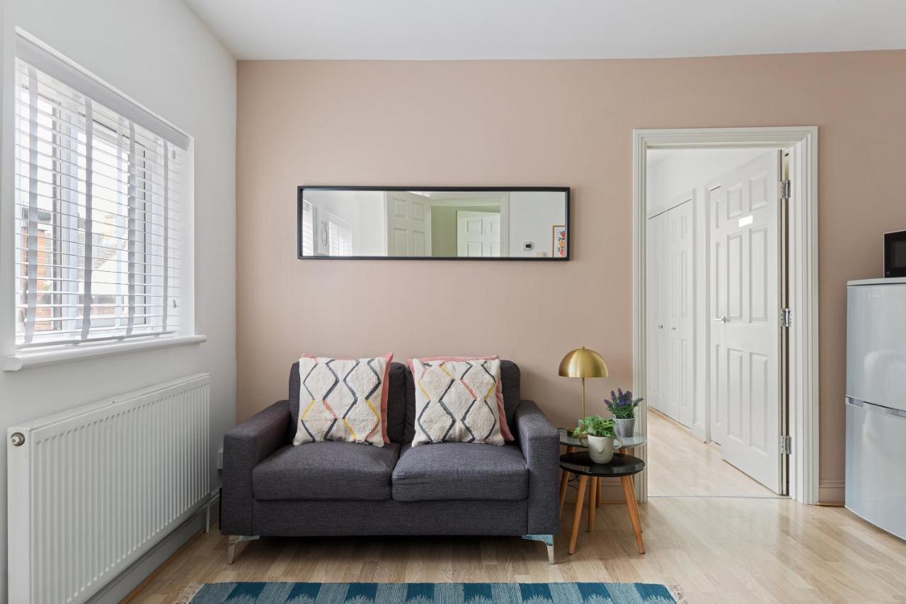 Albany By Black Door Stays Cardiff Exterior foto